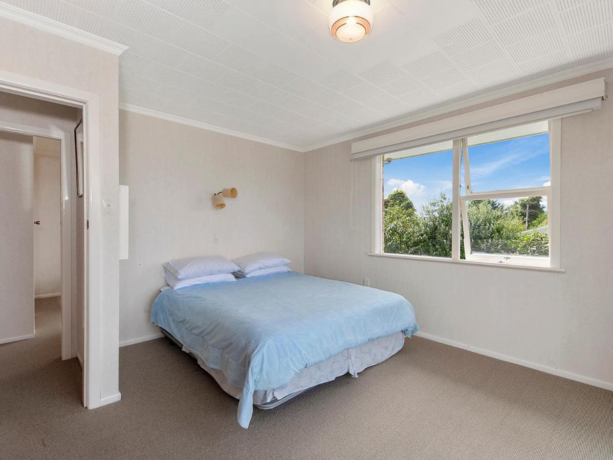 Lofty Lakeviews - Acacia Bay Holiday Home Taupo Eksteriør bilde